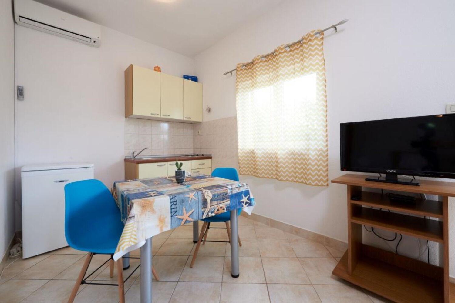 Apartments Mare - 30 M From Pebble Beach Seget Vranjica Kültér fotó